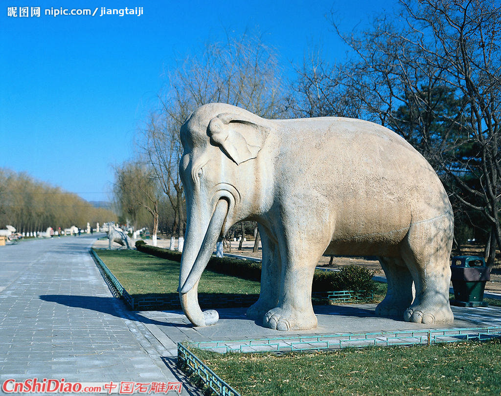 大象石雕图片