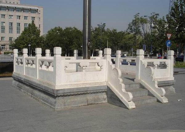 汉白玉国旗台_石雕升旗台图片