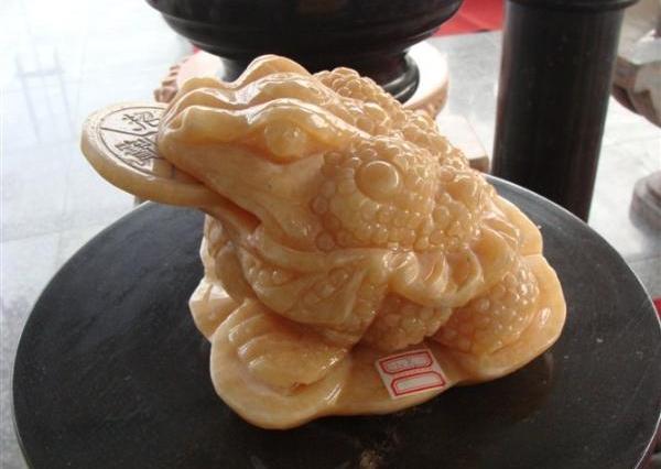石雕金蝉_雕刻金蝉图片