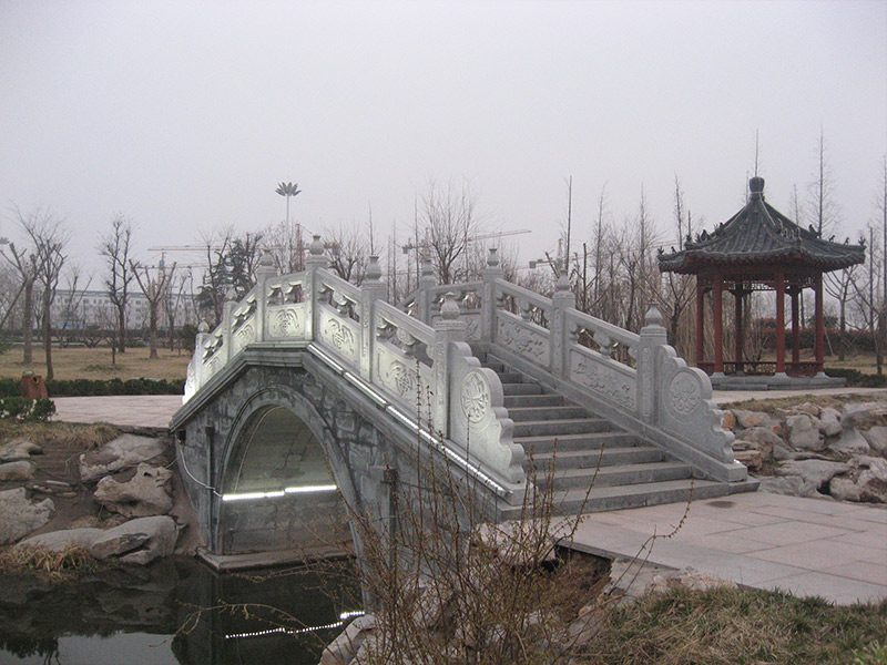 公园拱桥青石栏杆