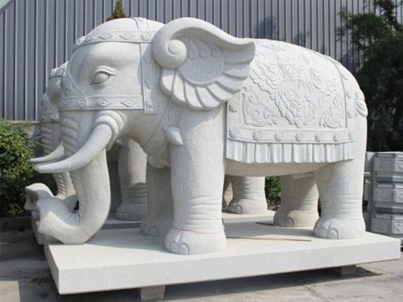 酒店门口摆放石雕大象的含义